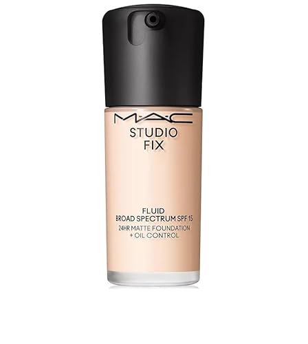 MAC Studio Fix Fluid SPF 15 24HR Matte Foundation + Oil Control, NW5, 1 Ounce