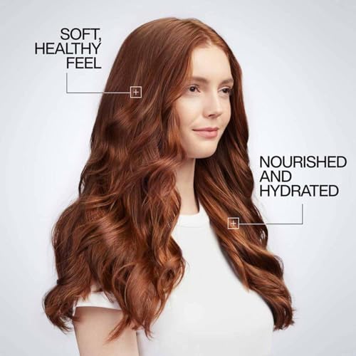 Image of Redken One United Multi-Benefit Leave-in Conditioner, 150 ml | All-in-one Leave-in Conditioner. Detangles, conditions, controls frizz, and provides heat protection up to 230C.