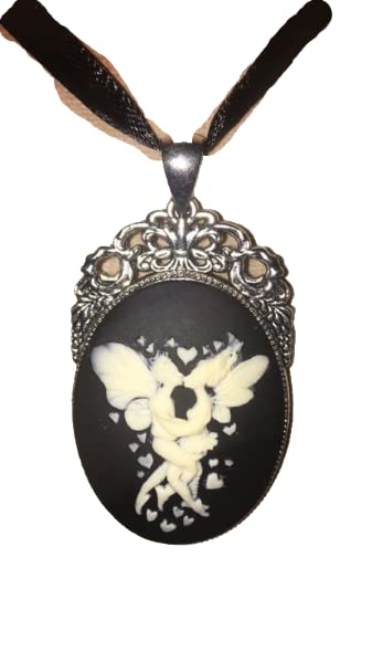 Pendentif camée couple cosmique symbole d'amour éternel