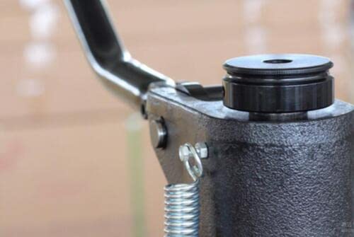 8360 Hand Pressure Sampling Machine Manual Leather Cutting Machine