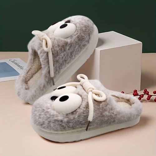 Image of VRITRAZ Unisex Adult Comfort Closed Toe Warm Fur Home Clogs Indoor Slipper for Women