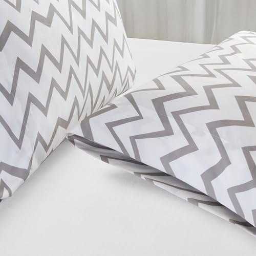 Image of Elegant Comfort Luxury Ultra-Soft 2-Piece Pillowcase Set - 1500 Premium Hotel Quality Microfiber Double Brushed - Wrinkle Resistant, King Size, Chevron Pattern Gray