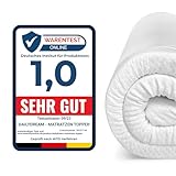 viscoschaum topper 200x200 ☁ DER VISKOELASTISCHE SCHAUM: Der viskoelastische Schaumstoff eignet sich besonders für Menschen, die tendenziell weicher schlafen möchten. Unsere Topper bieten eine einzigartige Druckentlastung und durch die Druckverteilung wird der Körper in eine anatomisch und ergonomisch optimale Position gebracht. Dies fördert eine bessere Durchblutung und damit einen tiefen und erholsamen Schlaf.