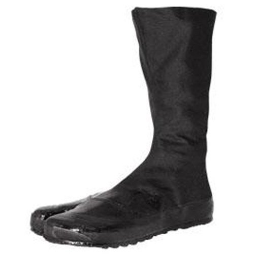 Jitsuyou All Black Japanese Tabi Shoes Black with 12 Clips