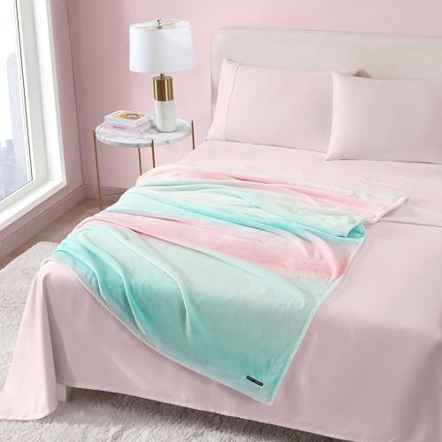 Image of Betsey Johnson - Blanket, Buttery-Soft Throw Blanket for Couch or Bed, Boldly Plush & Oversized Bedding (Ombre Blue, 50 inch x 70 inch)