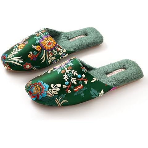 YESUBELU Women's Fuzzy Slippers with Anti-Slip Sole, Plush Lining & Chinese-style Intricate Embroidery, Cozy Warm for Indoor Outdoor, Green, 38-39 (Size 6.5-7) Cover