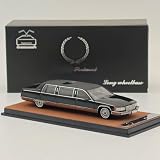XiaoGuang 1:64 Vintage Extended Luxury Sedan Diecast Model Collectible 14+，Black