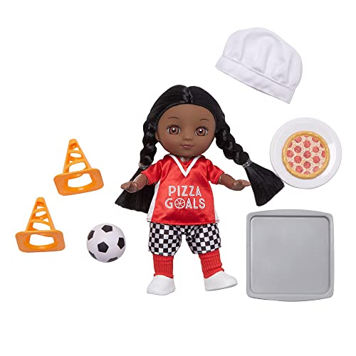 Muñeca Madame Alexander 8 pulg Soccer + Chef tono piel oscuro miniatura 1