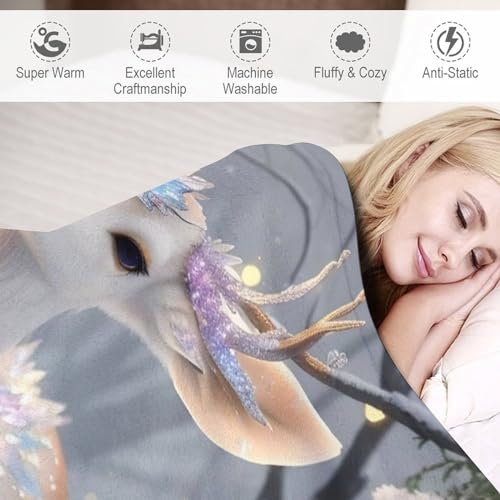 Couverture cerf flanelle polaire légère contre le froid sur le lit