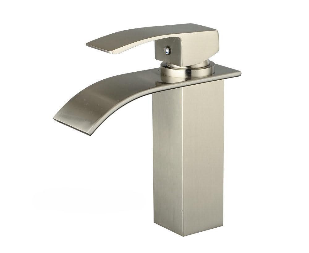 Robinet de cascade pour évier idéal pour une salle de bain zen