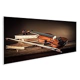 Nos images de qualité supérieure sont fabriquées en toile blanche pure avec une véritable structure en toile. La plaque de support est composée de fibres de bois solides issues de forêts durables. La toile imprimée par nos soins est tendue sur les panneaux de bois avant la livraison. Vous n'avez donc pas besoin de votre propre cadre ou d'un autre dispositif de serrage.