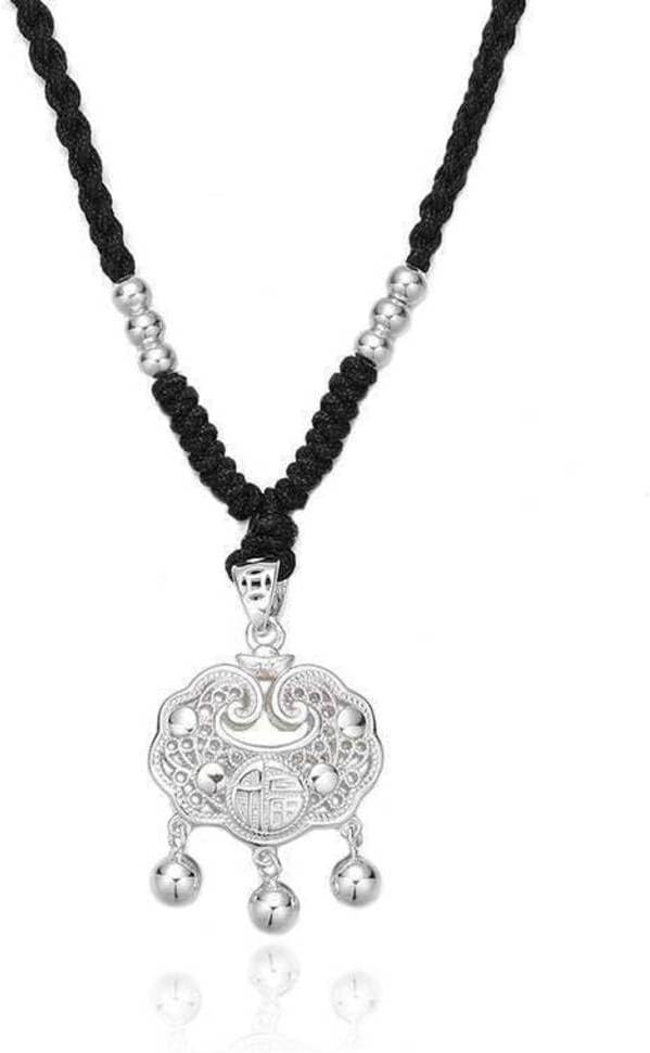 Pendant Peace Lock Necklace Female in Chinese Style Design Weaving Handmade Collarbone Chain