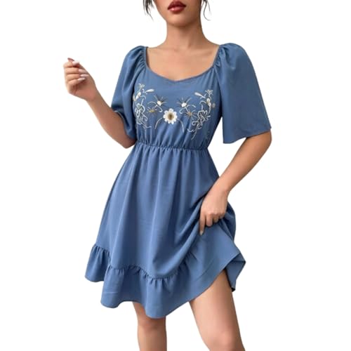 Robe longue d'été smockée pour flâner en vacances au soleil