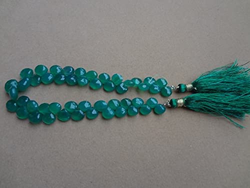 Cœur briolette onyx vert 7 à 9 mm, fil de 6 pouces 25 pièces