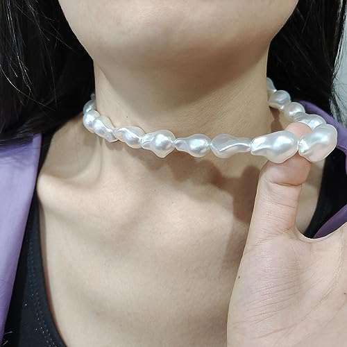Pearl Necklaces for Women Chunky Pearl Choker Necklaces Baroque Pearl Necklace Dainty White Pearl Beaded Necklace Vintage Pearl Charm Choker Necklace Birthday Wedding Jewelry for Women3