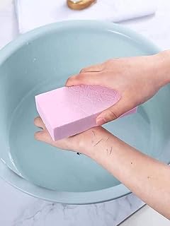 ليفة نقية - السر لبشرة نقية ومنعشة! 💎🌿 ليفة تنظيف طبية تنفرد بتنظيف عميق للبشرة وإزالة الجلد الميت والأتربة، آمنة للأطفال والكبار، تحمي - من جينيريك