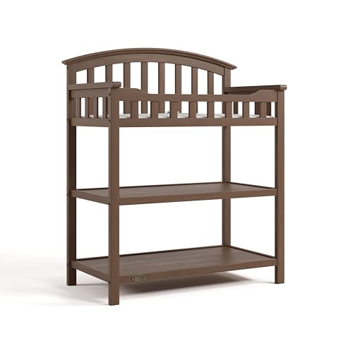 Graco Changing Table with Water-Resistant Changing Pad (Hazelnut) – GREENGUARD