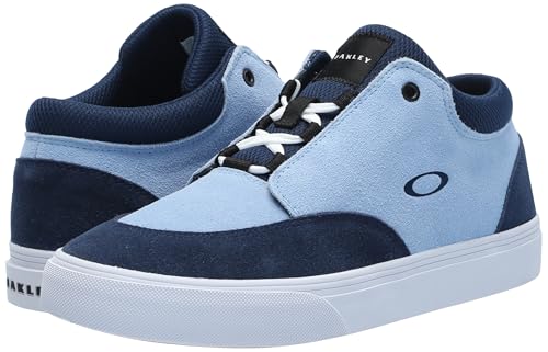 Image of Oakley Men's Banks Low Canvas Sneaker