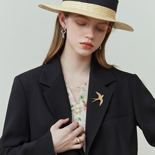 Image of Lovely Swallow Animal Brooch Bird Lapel Pin Badge for Women Men Simple Metal Cute Dress Suit Accessories Birthday Xmas Wedding Fashion Jewelry Gift Collection Ornament