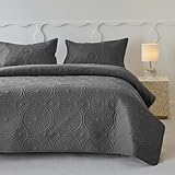 Simple&Opulence Quilted Bedspreads King Size-3 Pcs Soft Reversible Microfiber Bed Spread Coverlet,Floral Embossed Bed Throw Set with 2 Pillowcases for Bedroom Decor,240x260cm,Dark Grey