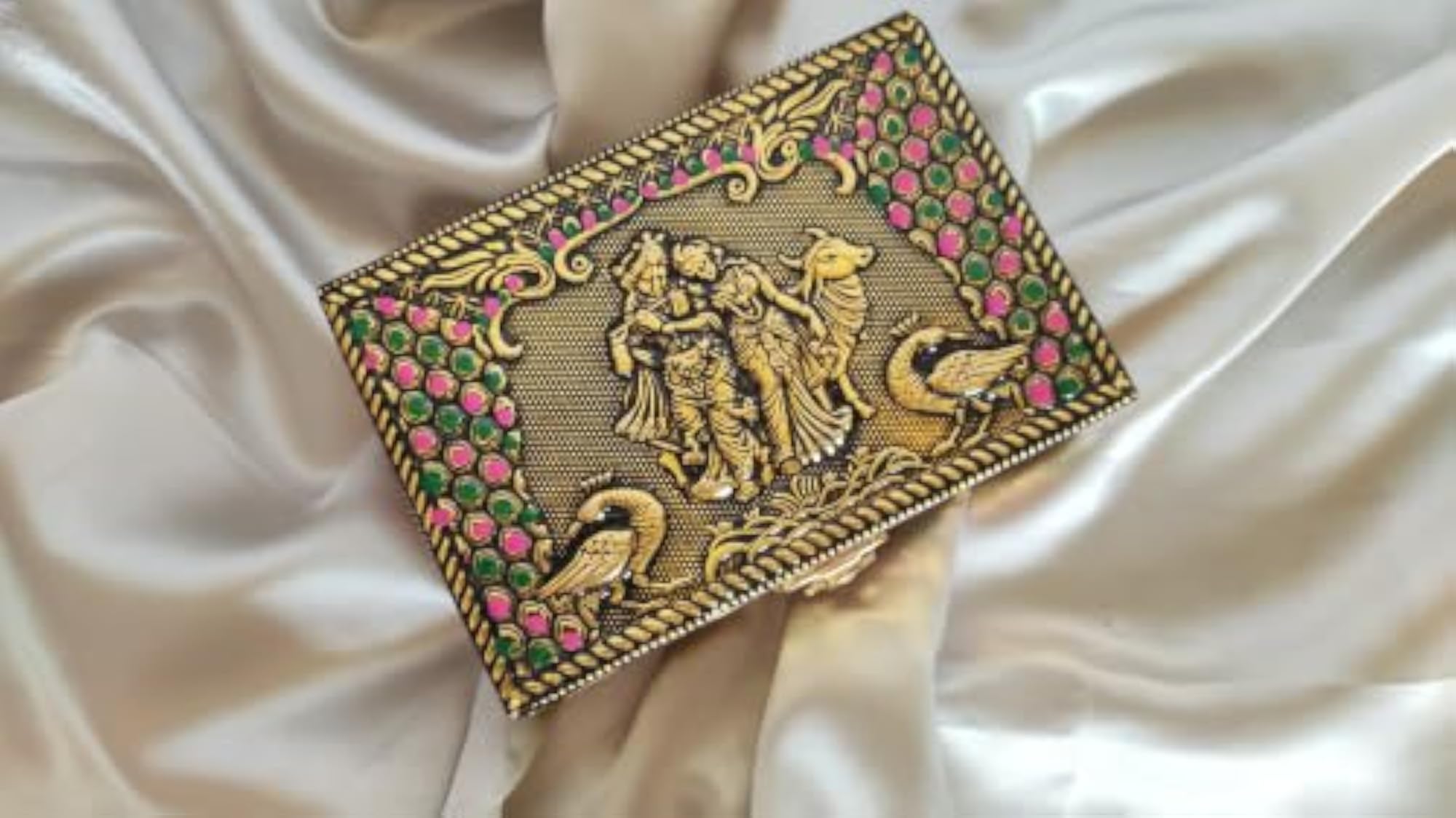 SAGANA Radhekrishna Handcrafted Wooden Jewellery Box