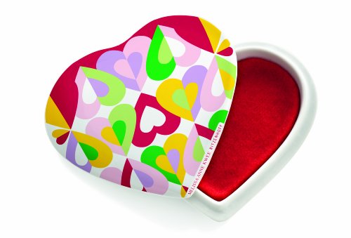 RITZENHOFF Le Petit China Boîte à trésors en Forme de cœur par Melissa Anne Kwee Cover