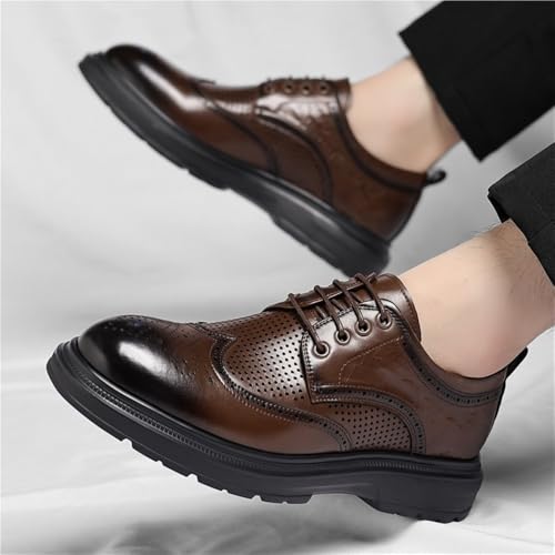 Men's Brogue Perforated Oxfords British Style Business Dress Shoes for Young Professionals2