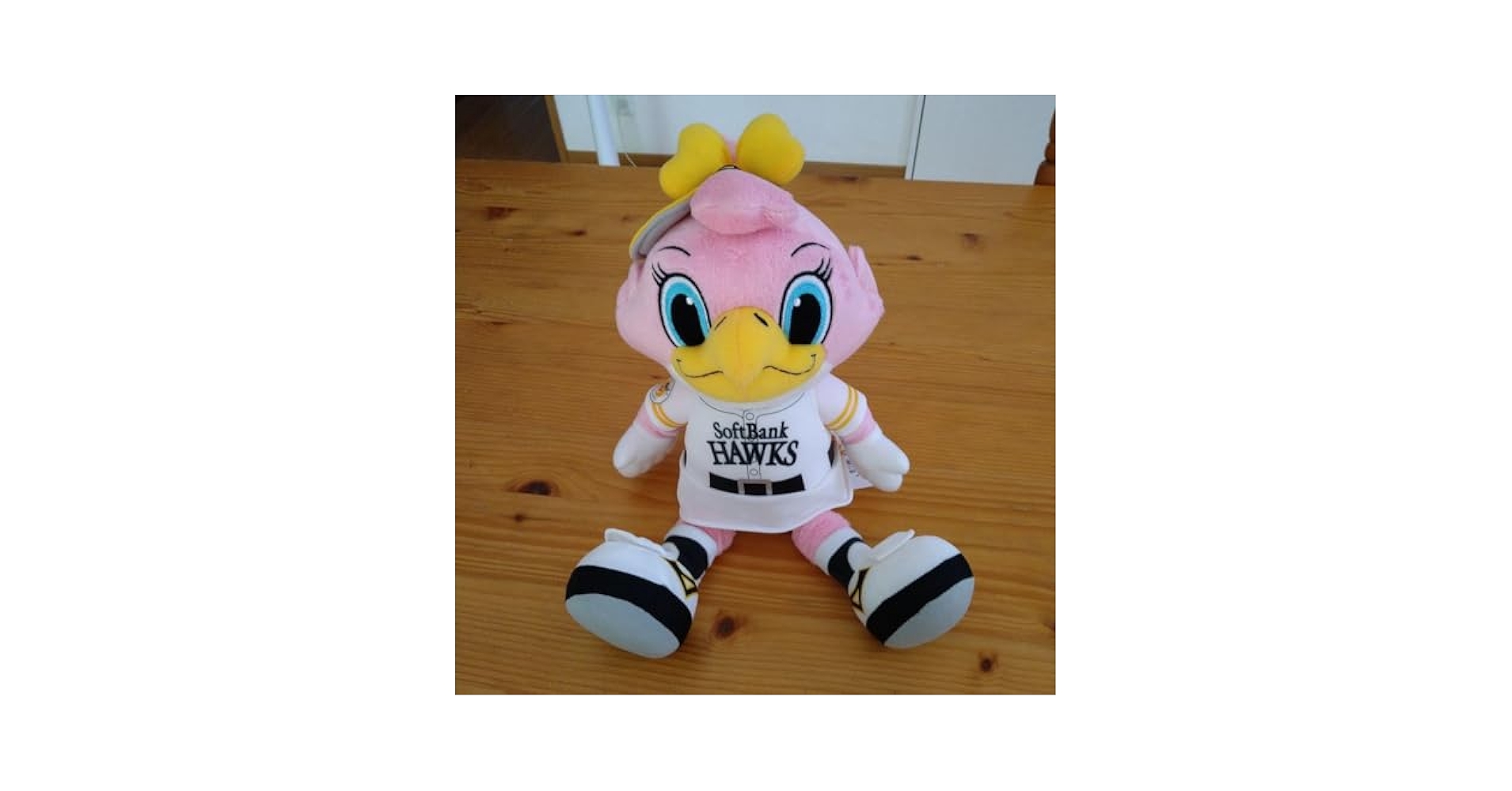 Amazon.co.jp: ハニーホーク(softbank Hawks)ぬいぐるみ : おもちゃ