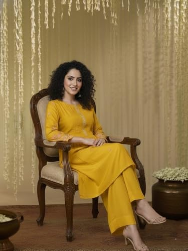 Image of Varanga Women Yellow Blossom Kurta Set
