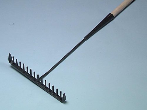 Faithfull Tarmac Rake Wood Handled 16T Round