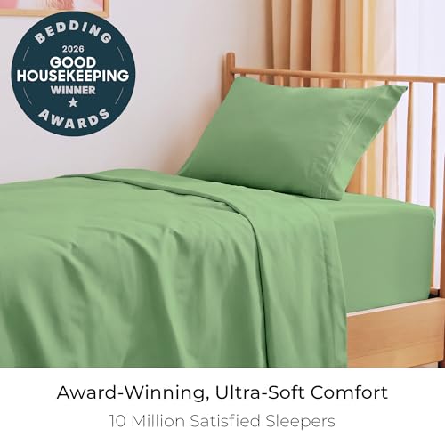 Image of Mellanni Twin XL Sheets Set - 3 PC Iconic Collection Bedding | Hotel Luxury, Extra Soft, Cooling Bed Sheets - Wrinkle, Fade, Stain Resistant (Twin Extra Long, Pistachio)