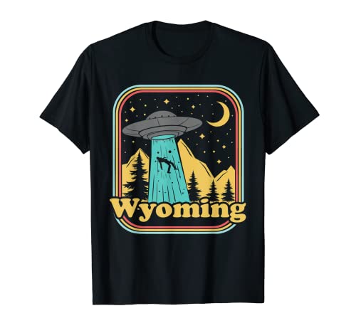 Wyoming Hometown Native UFO Alien 80s Retro State Pride T-Shirt