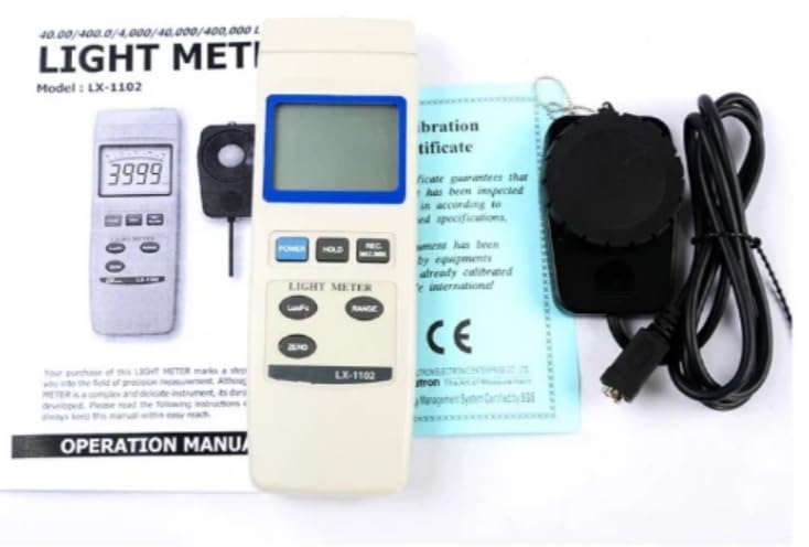 LX1102 Digital Light Meter Lux Luminometer 400000Lux5Ranges
