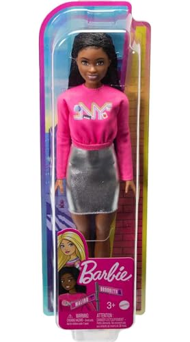 Muñeca Barbie It Takes Two Brooklyn con ropa casual miniatura 7