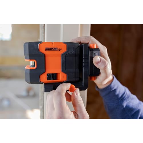 Image of Johnson Level & Tool JLD300-GN2D Laser Level, Self-Leveling Cross-Line & 2 Dot Laser with GreenBrite Technology, Magnetic Base, Hard-shell Carry Case, Lithium Ion Battery, Magnetic Target