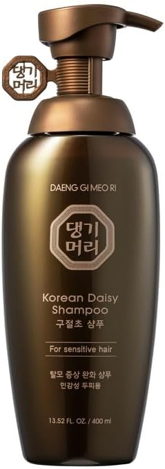 DAENG GI MEO RI - Korean Daisy Shampoo for Sensitive Hair - Gentle Scalp Care, Herbal Extracts, Soothing, Mild Formula, K-beauty Hair Wash (400ml / 13.5 fl. oz), 구절초