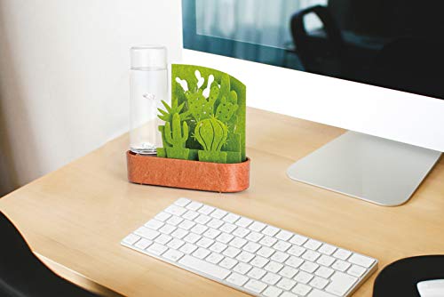 マグカップからふんわりと立ち上る湯気のようなやさしい加湿器、シューッと豪快に噴射してくれるパワフルな加湿器。
肌に心地よいと感じる湿度も人それぞれ違うから、好みの湿度を設定できるものを選びたいですね。
乾燥対策や体調管理に、参考にしてみてくださいね。