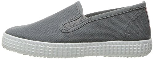 Cienta Kids 57000 Slip-On, Cinza, 8 Toddler