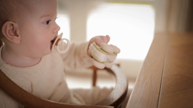 Moonkie Roll & Go Voiture Enfant, Lot de 3, Jouet Bebe pour 6 Mois+, Petites Voitures en Silicone Souple, Jouet Dentition Bébé, Voiture Bebe sans BPA, Cadeau Garcon &Fille,pour Noël & d'Anniversaire