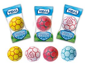 Soccer Balls Bubble Gum 60 Count Bag