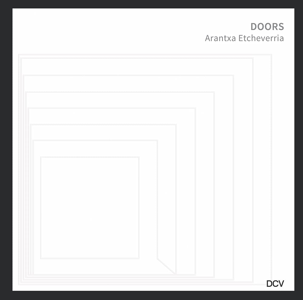 Catalogue d'exposition Doors Arantxa Etcheverria livre bilingue anglais roumain