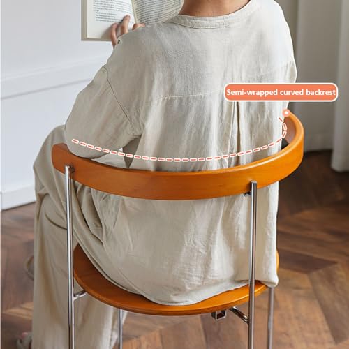 Chaise de salle à manger pliante en bois pour optimiser les petits salons