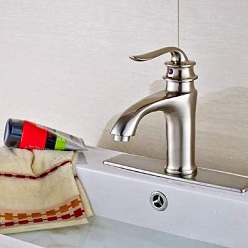 Robinet de cuisine moderne pour faciliter la préparation des repas en famille