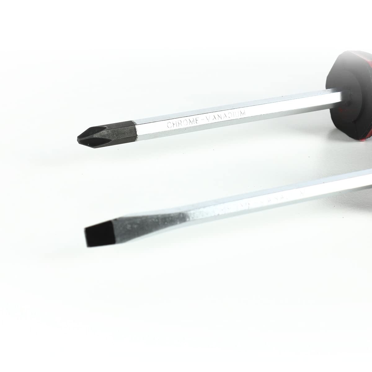 Mephisto Set di cacciaviti con impugnatura antiscivolo Soft Grip, set da 27 pezzi, cacciavite a croce, intaglio, di precisione, per elettricista, incl. Soft Inlay in effetto carbonio
