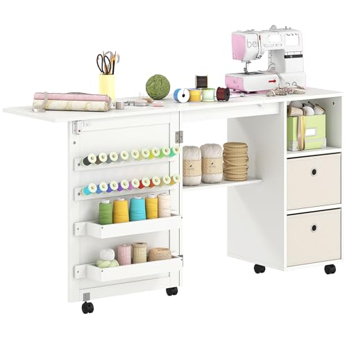 HOMCOM Mesa de Costura Plegable con 6 Ruedas, Mueble para Máquina de Coser con 18 Clavijas para Hilos, 2 Cajones de Tela, 3 Compartimentos, Tomas Corriente Armario de Costura para Estudio Salón Blanco