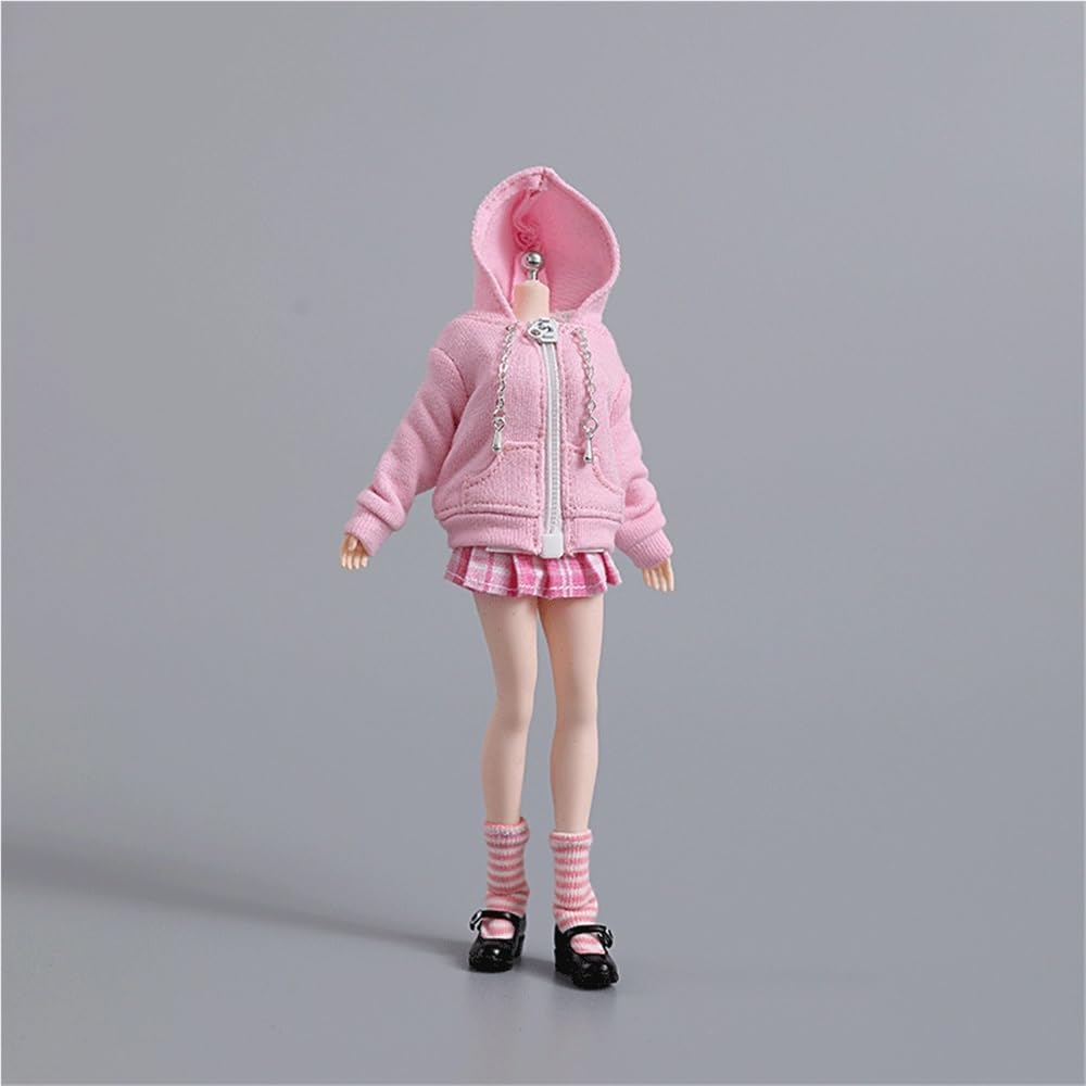Habillage figurine 1/6 femme : t-shirt blanc et jupe ajustée pour éviter les taches sur le plastique