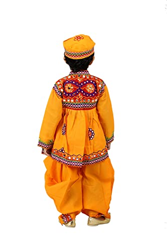 Image of BookMyCostume Gujarat Garba Navratri Indian State Fancy Dress Costume for Boys and Men 14-16 years