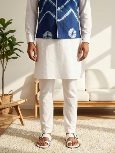 Image of Pspeaches Boys Ethnic White Cotton Full Sleeve Mandarin Collar Solid Kurta & Pyjamas 2 Piece Set