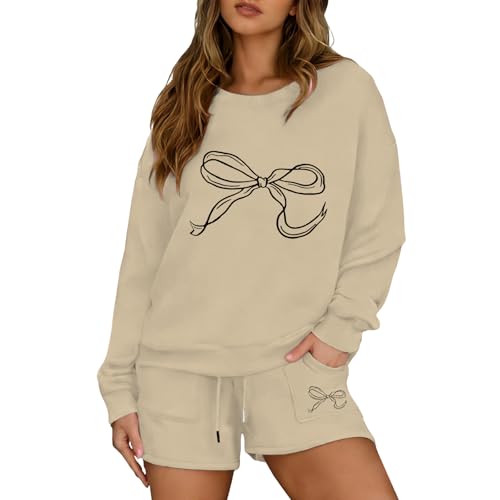 Sweat à capuche et pantalon de jogging streetwear pour vos sorties urbaines décontractées