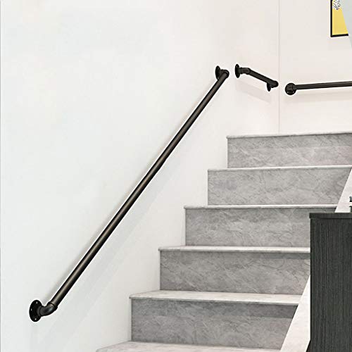 Rambarde d'escalier en fer forgé noir au design industriel durable